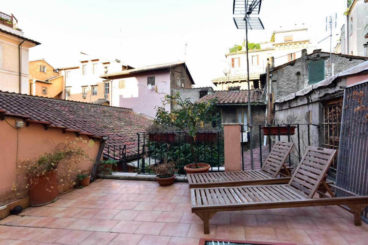 Apartment Monti Secret Garden *